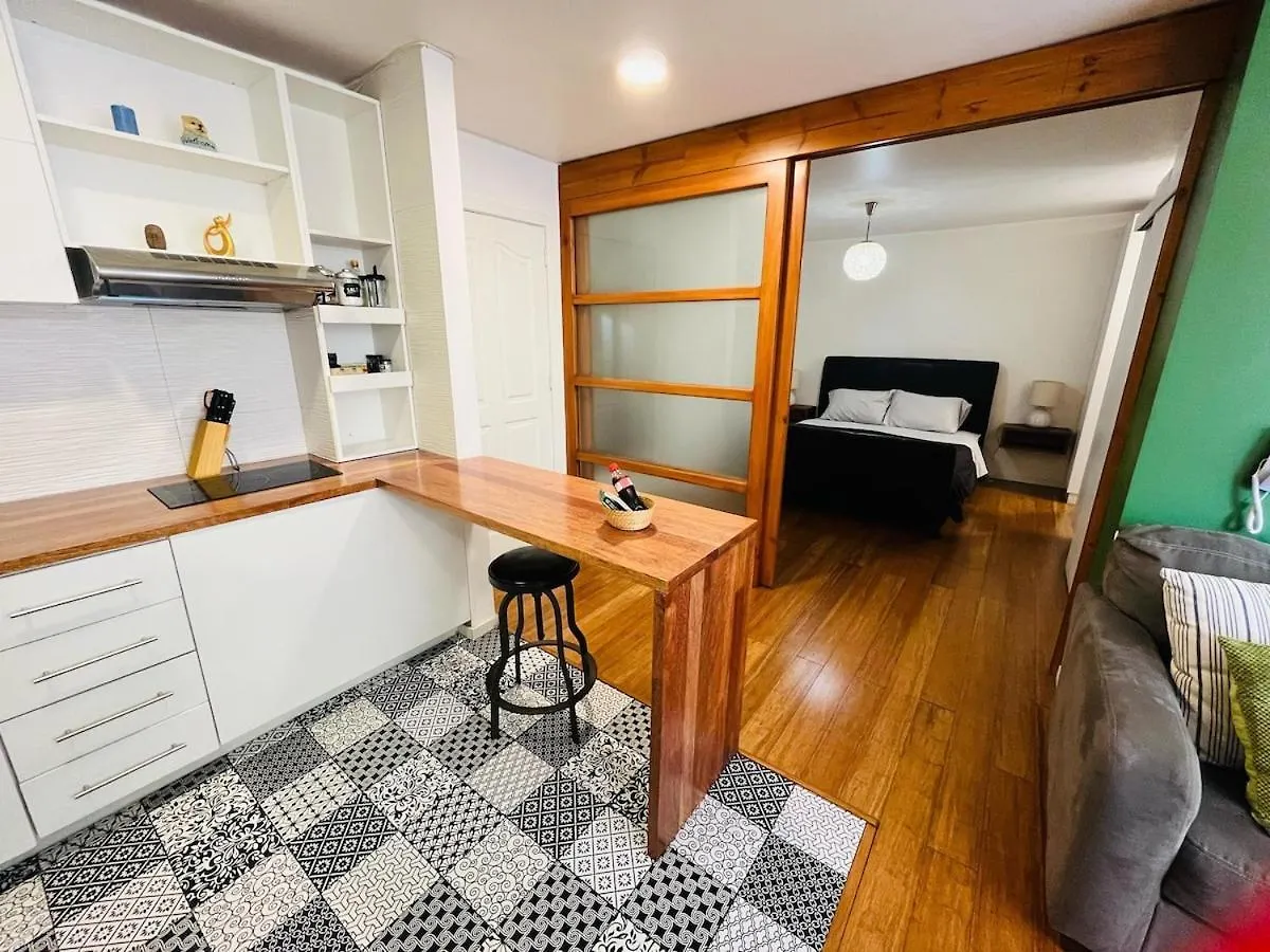Apartment Suite On Av Republica Del Salvador Quito