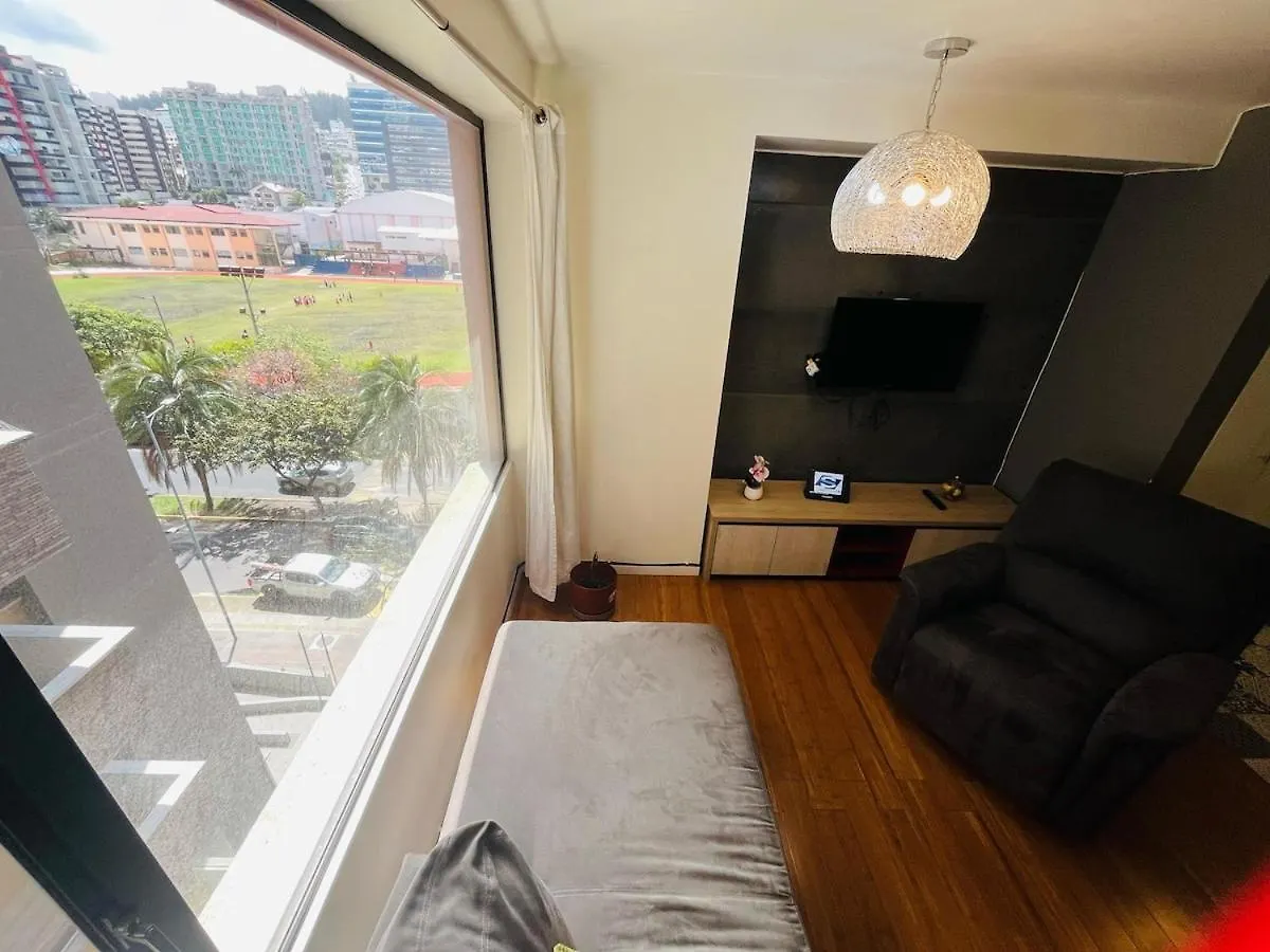 Apartment Suite On Av Republica Del Salvador Quito Ecuador